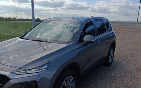 Hyundai Santa Fe IV, 2019 год, 2 850 000 рублей, 3 фотография