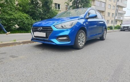 Hyundai Solaris II рестайлинг, 2019 год, 3 фотография