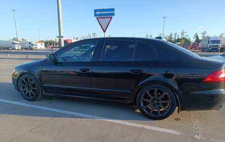 Skoda Superb III рестайлинг, 2010 год, 1 100 000 рублей, 4 фотография