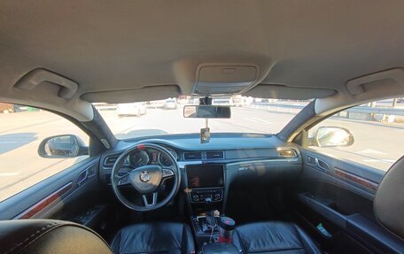 Skoda Superb III рестайлинг, 2010 год, 1 100 000 рублей, 13 фотография