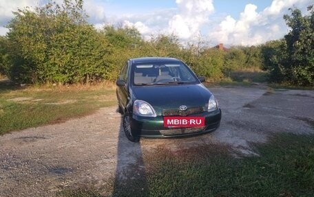Toyota Yaris I рестайлинг, 2000 год, 320 000 рублей, 7 фотография