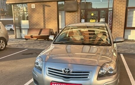 Toyota Avensis III рестайлинг, 2008 год, 850 000 рублей, 2 фотография