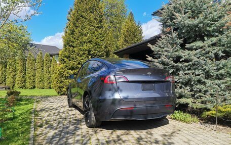 Tesla Model Y I, 2021 год, 3 490 000 рублей, 5 фотография