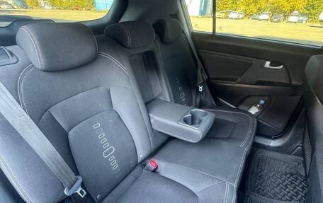 KIA Sportage III, 2010 год, 1 070 000 рублей, 9 фотография