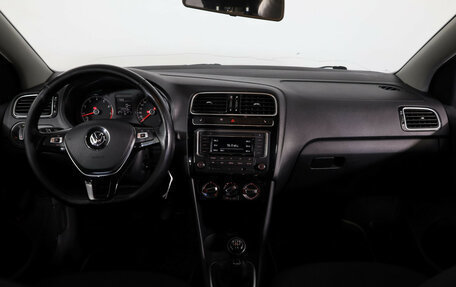 Volkswagen Polo VI (EU Market), 2017 год, 799 000 рублей, 8 фотография