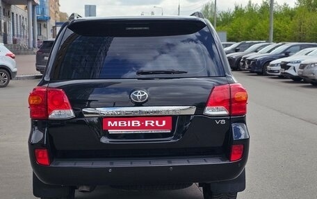Toyota Land Cruiser 200, 2012 год, 3 150 000 рублей, 3 фотография