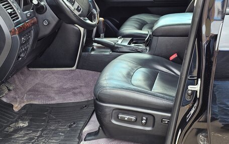 Toyota Land Cruiser 200, 2012 год, 3 150 000 рублей, 16 фотография