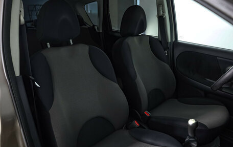 Nissan Note II рестайлинг, 2010 год, 599 000 рублей, 22 фотография