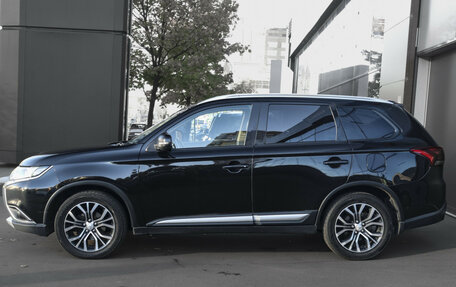 Mitsubishi Outlander III рестайлинг 3, 2015 год, 1 825 000 рублей, 4 фотография