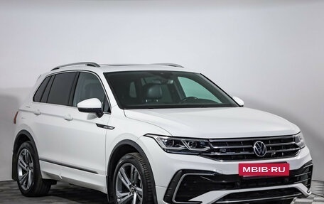 Volkswagen Tiguan II, 2021 год, 3 990 000 рублей, 3 фотография