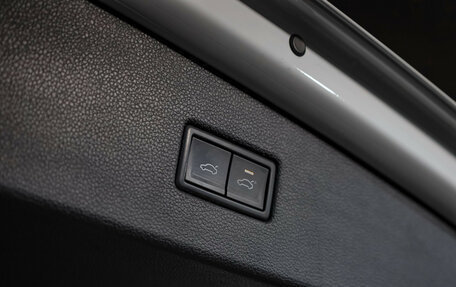 Volkswagen Tiguan II, 2021 год, 3 990 000 рублей, 32 фотография