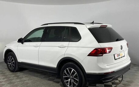 Volkswagen Tiguan II, 2021 год, 2 675 000 рублей, 7 фотография