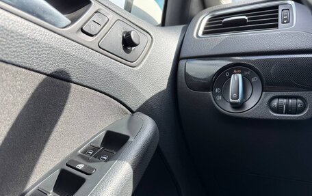 Volkswagen Jetta VI, 2012 год, 1 150 000 рублей, 15 фотография