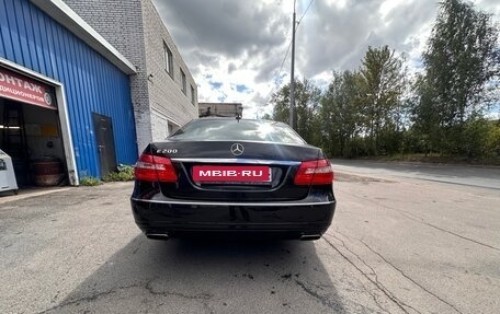 Mercedes-Benz E-Класс, 2012 год, 1 700 000 рублей, 2 фотография