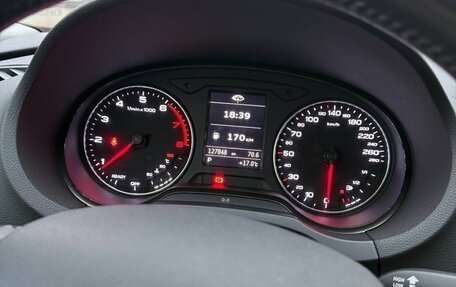 Audi A3, 2015 год, 1 400 000 рублей, 11 фотография