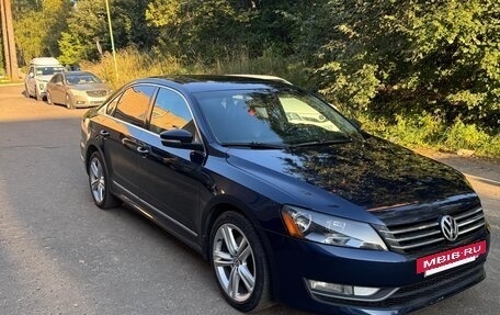 Volkswagen Passat B7, 2013 год, 1 100 000 рублей, 2 фотография
