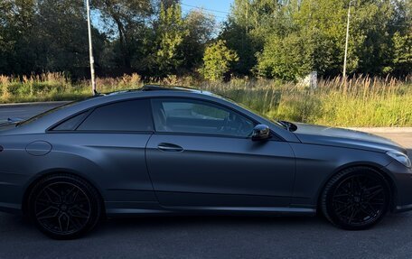Mercedes-Benz E-Класс, 2011 год, 1 450 000 рублей, 8 фотография