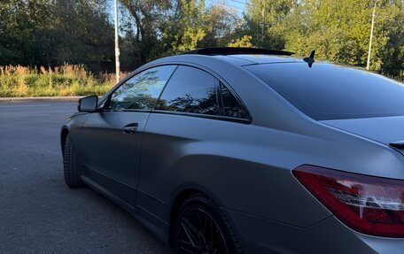 Mercedes-Benz E-Класс, 2011 год, 1 450 000 рублей, 4 фотография