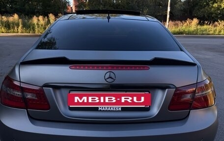 Mercedes-Benz E-Класс, 2011 год, 1 450 000 рублей, 5 фотография