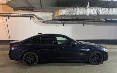 BMW 5 серия, 2019 год, 4 400 000 рублей, 7 фотография