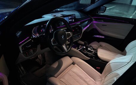 BMW 5 серия, 2019 год, 4 400 000 рублей, 8 фотография