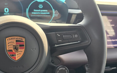 Porsche Macan, 2025 год, 13 390 000 рублей, 16 фотография