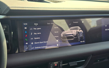 Porsche Macan, 2025 год, 13 390 000 рублей, 18 фотография
