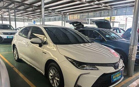 Toyota Corolla, 2023 год, 1 690 000 рублей, 4 фотография