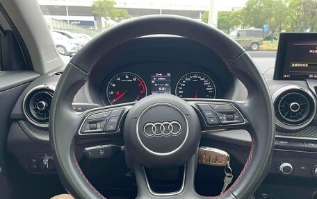 Audi Q2 I, 2022 год, 2 100 000 рублей, 25 фотография