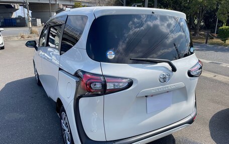 Toyota Sienta II, 2021 год, 1 126 000 рублей, 6 фотография