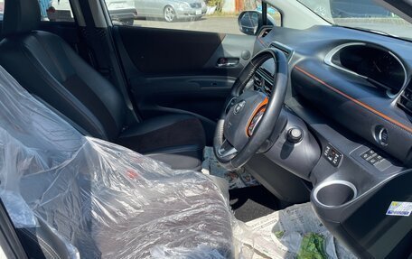 Toyota Sienta II, 2021 год, 1 126 000 рублей, 12 фотография