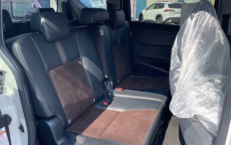 Toyota Sienta II, 2021 год, 1 126 000 рублей, 11 фотография