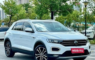 Volkswagen T-Roc I, 2022 год, 2 150 000 рублей, 1 фотография