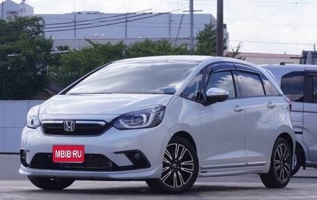Honda Fit, 2021 год, 1 115 000 рублей, 1 фотография