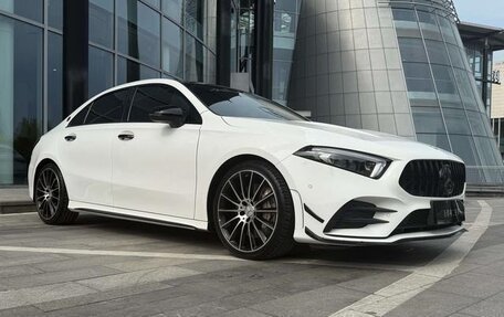 Mercedes-Benz A-Класс AMG, 2022 год, 3 153 555 рублей, 2 фотография