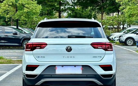 Volkswagen T-Roc I, 2022 год, 2 150 000 рублей, 4 фотография