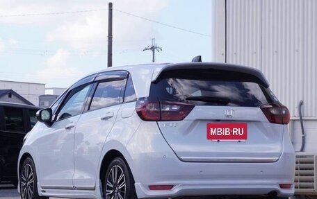 Honda Fit, 2021 год, 1 115 000 рублей, 7 фотография