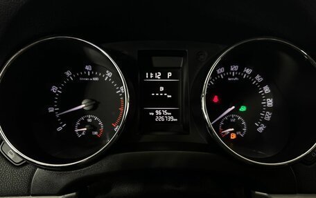 Skoda Yeti I рестайлинг, 2011 год, 550 000 рублей, 10 фотография