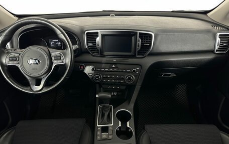 KIA Sportage IV рестайлинг, 2018 год, 2 200 000 рублей, 6 фотография