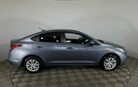 Hyundai Solaris II рестайлинг, 2017 год, 1 300 000 рублей, 4 фотография