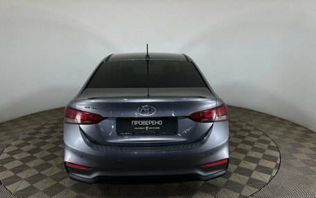 Hyundai Solaris II рестайлинг, 2017 год, 1 300 000 рублей, 3 фотография