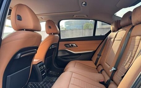 BMW 3 серия, 2021 год, 2 900 000 рублей, 9 фотография