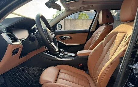 BMW 3 серия, 2021 год, 2 900 000 рублей, 8 фотография