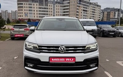 Volkswagen Tiguan II, 2019 год, 3 300 000 рублей, 1 фотография