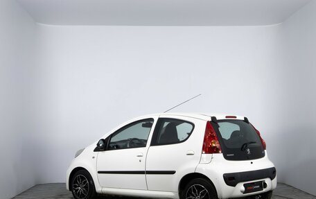 Peugeot 107 I рестайлинг, 2010 год, 370 000 рублей, 7 фотография