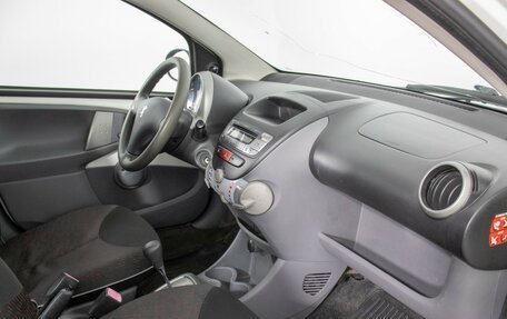 Peugeot 107 I рестайлинг, 2010 год, 370 000 рублей, 9 фотография