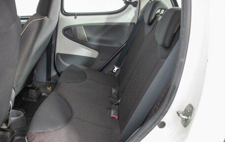 Peugeot 107 I рестайлинг, 2010 год, 370 000 рублей, 11 фотография