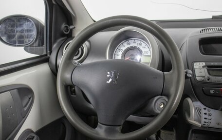 Peugeot 107 I рестайлинг, 2010 год, 370 000 рублей, 15 фотография