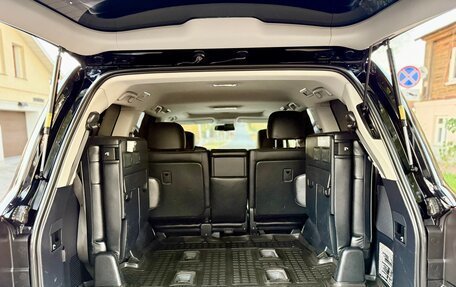 Toyota Land Cruiser 200, 2013 год, 3 300 000 рублей, 20 фотография