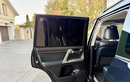 Toyota Land Cruiser 200, 2013 год, 3 300 000 рублей, 25 фотография